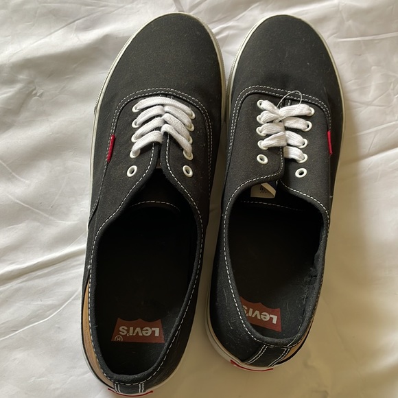 Levi’s men’s black canvas sneakers shoes size 13 BNWT - Picture 9 of 12